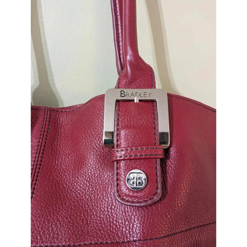 Bradley Large Red Shoulder Bag With Black Inlay, Quality Heavy Leather! Not Vera - Picture 3 of 12